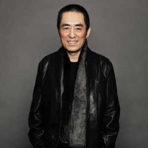 张艺谋"重生"之作邀巩俐：以前没机会安静当导演